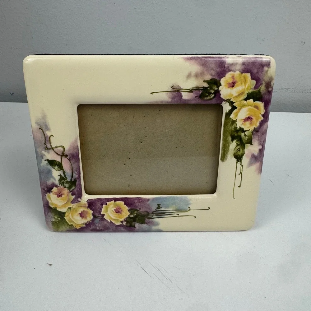 N/A ceramic picture